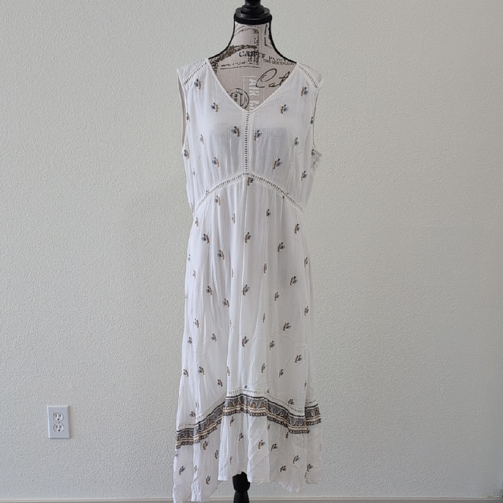 Sundance White Floral Dress